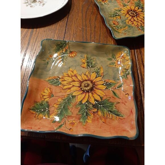 Large Sunflower Square Plate Serving Plate Decorative Plate Terra Sunflo… - Picture 1 of 3